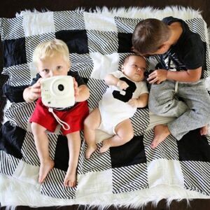 𝅺modern Burlap High Contrast B&W Blanket Swaddle